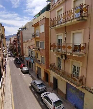 Charming Three Bedroom Apartment In Alcoi Εξωτερικό φωτογραφία