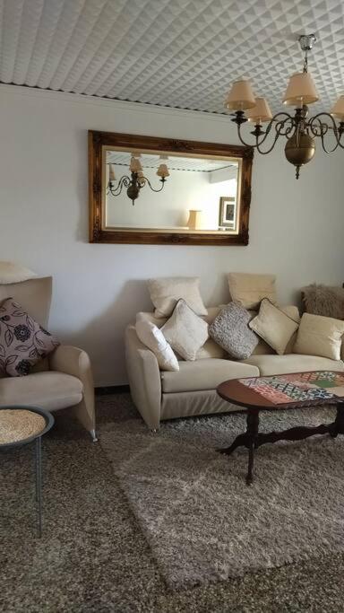 Charming Three Bedroom Apartment In Alcoi Εξωτερικό φωτογραφία